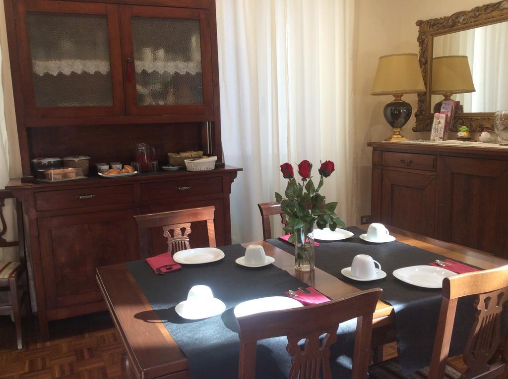 L'Angelo di Borgo Bed and Breakfast Roma Esterno foto